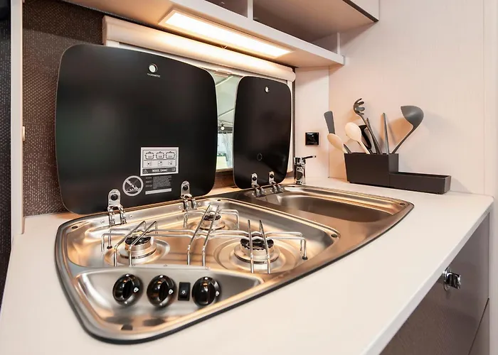 Bauer Caravan In Fkk Solaris Kemping *